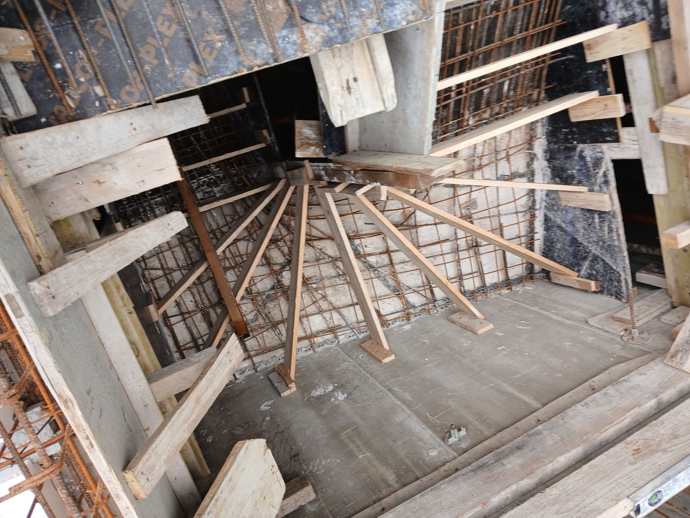Cage d'escalier — ferraillage