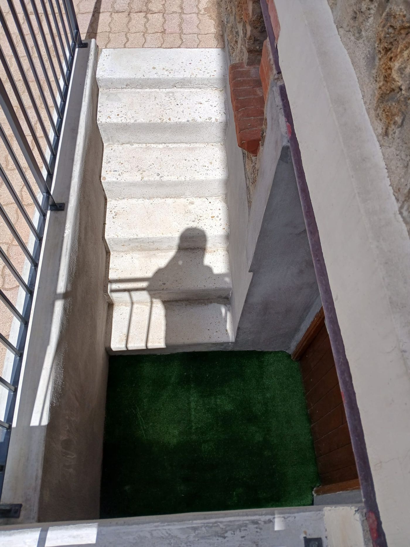 Cage d'escalier — finition intérieure