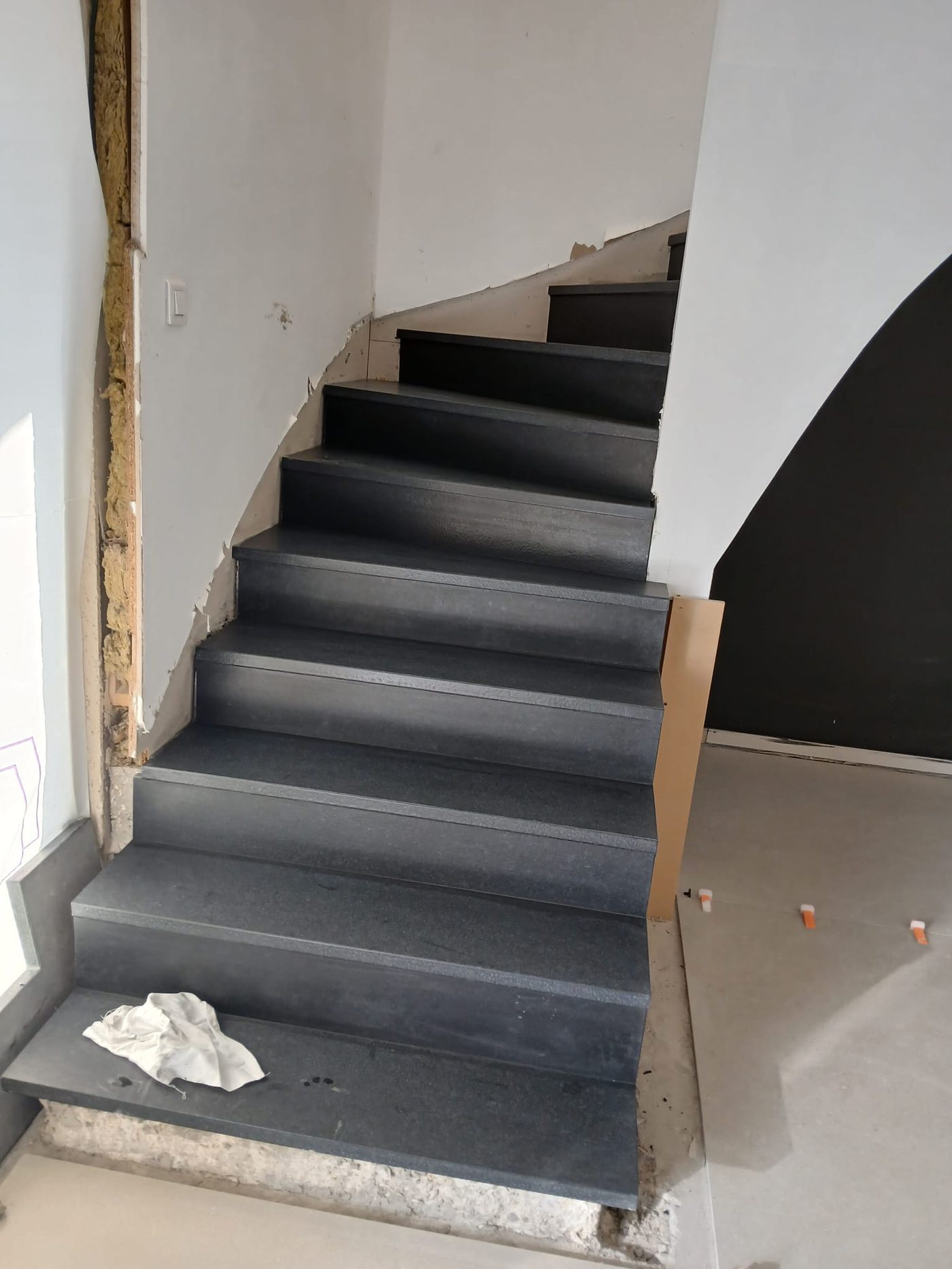 Cage d'escalier rénovée